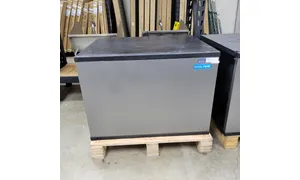 Z03880