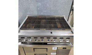 Z03989